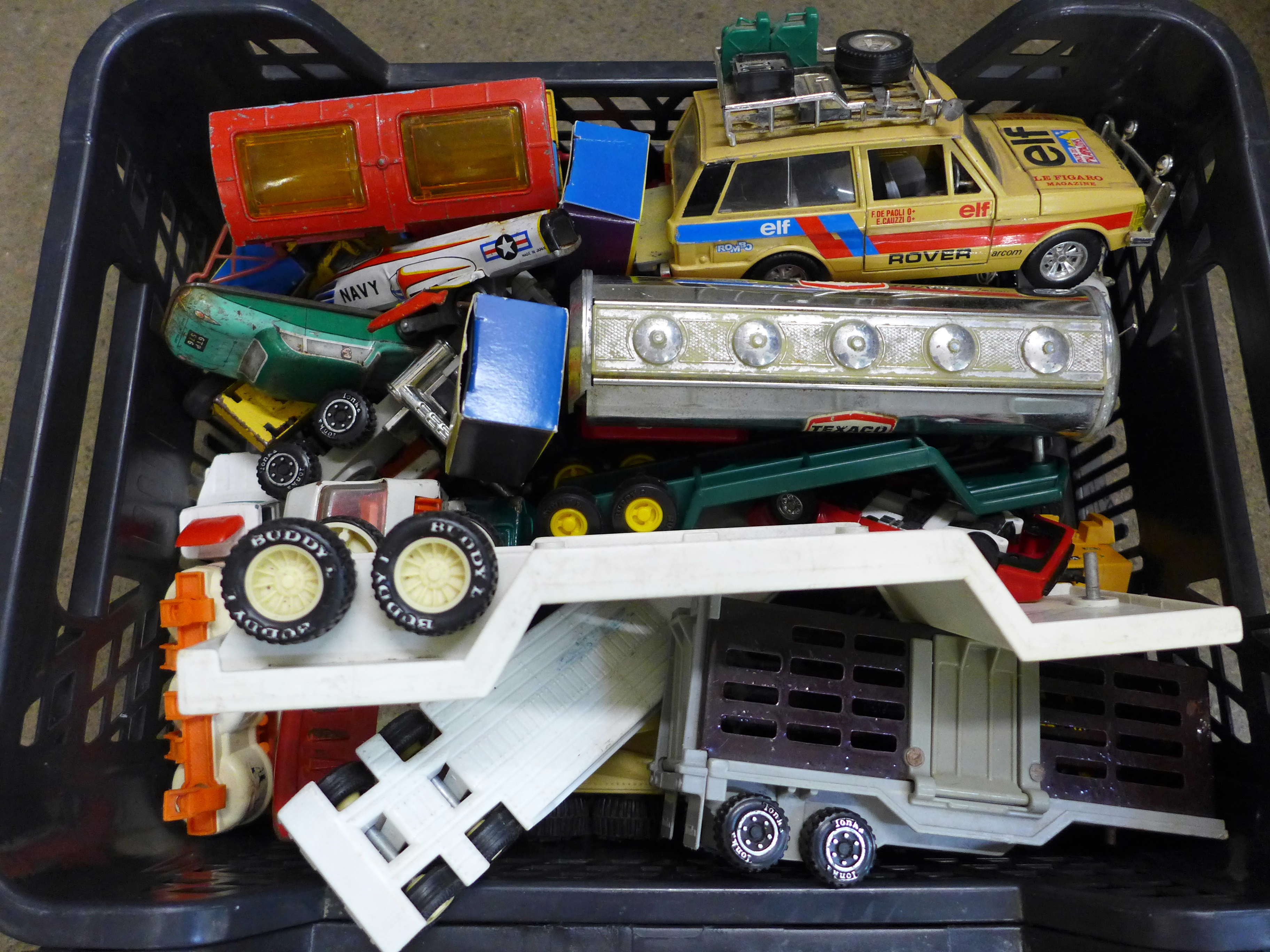 Two boxes of die-cast model vehicles, mainly Matchbox - Bild 3 aus 3