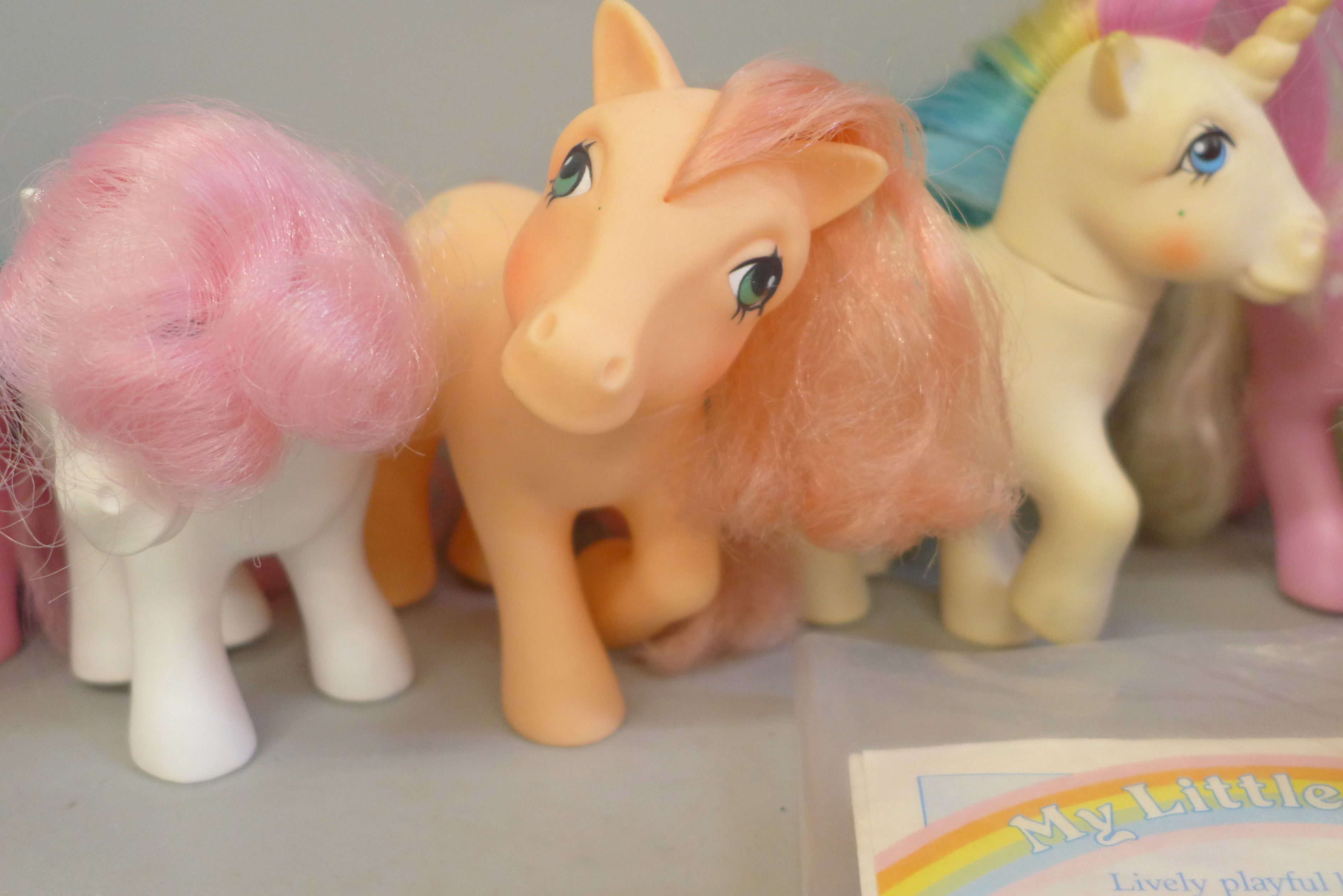 Twelve original 1980s My Little Pony toys, leaflet and ribbon - Bild 5 aus 5