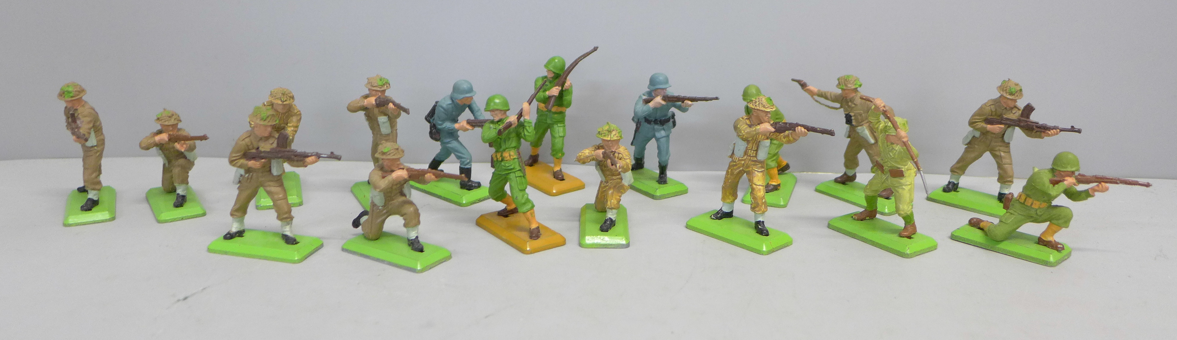 Over forty 1970s Britains soldiers
