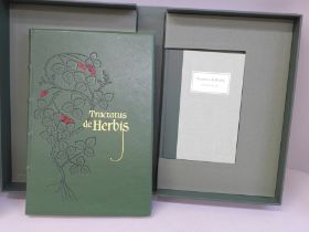Folio Society, Tractatus de Herbis, limited edition no. 262/1000, facsimile edition