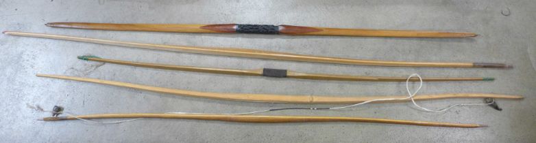 Five vintage archery bows and accessories **PLEASE NOTE THIS LOT IS NOT ELIGIBLE FOR POSTING AND