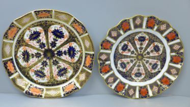 Two Royal Crown Derby 1128 plates, one with wavy edge, 22cm and 23cm