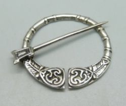 A Scottish silver brooch, 12g