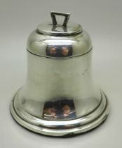 A novelty bell shaped silver inkwell, Birmingham 1914, 192g gross weight