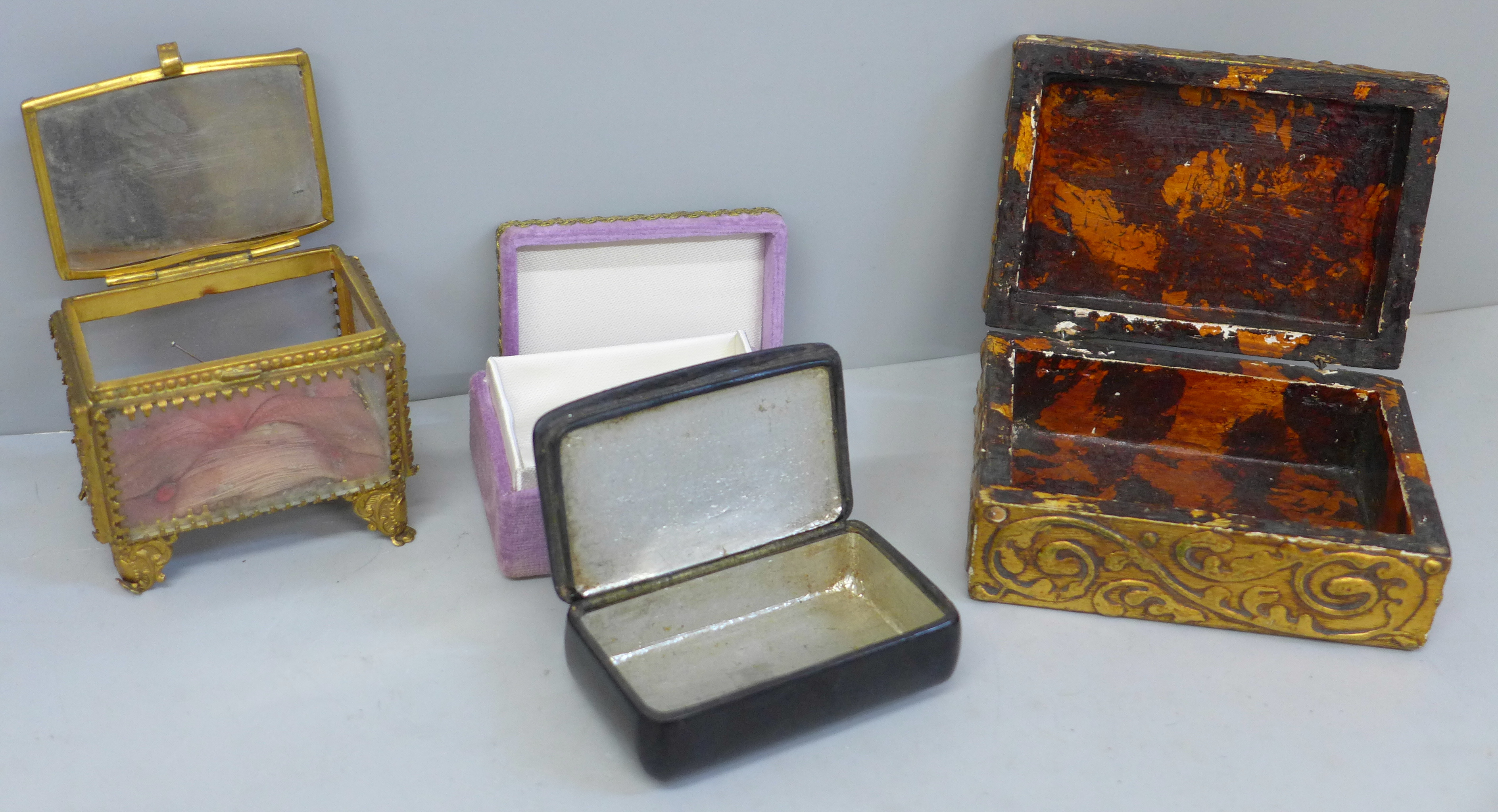 A papier mache snuff box set with abalone, a small gilt metal jewellery casket and two other boxes - Image 3 of 3