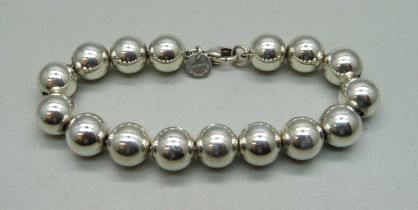 A Tiffany & Co. sterling silver ball bracelet, 17g, 17.5cm, abrasion to one bead
