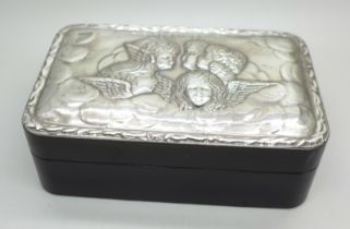 A silver topped box with Reynolds Angels detail, Birmingham 1997, 152mm wide