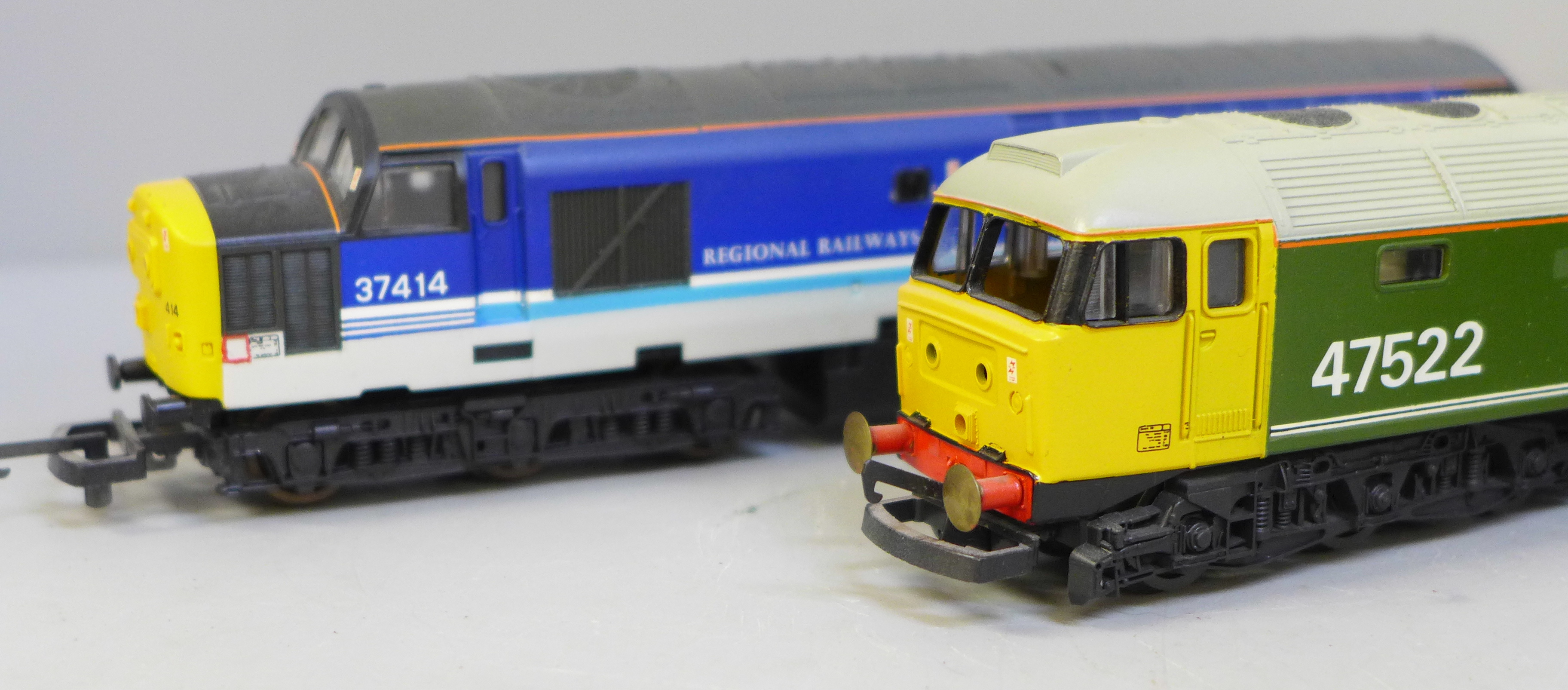 Three Lima OO gauge model diesel locomotives - Image 3 of 6