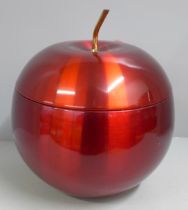 An ice bucket in the form of an apple