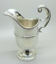 A silver jug, Birmingham 1911, 107g