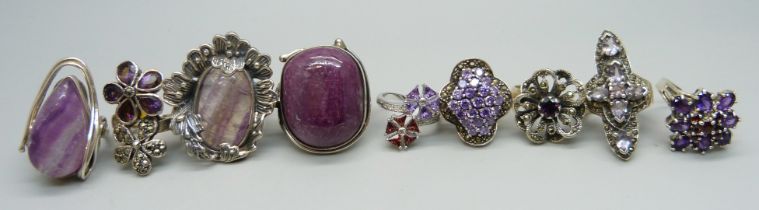 Nine large chunky silver rings including fluorite, garnet and amethyst, up to 36mm, 114g