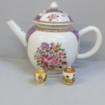 A Chinese Qing Dynasty export porcelain teapot, chips to lid and spout, and two miniature vases