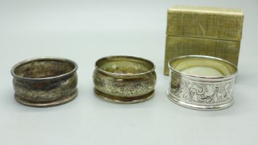 Three silver napkin rings, 29g