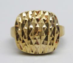 A silver gilt designer style ring, L