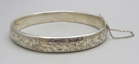A Charles Horner silver bangle, Chester 1953, (dented and fastener a/f), 19g