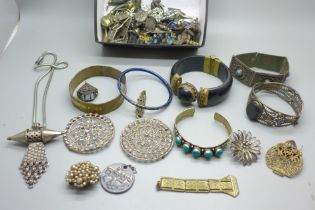 Vintage jewellery