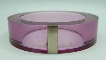 A silver mounted coloured acrylic bangle by Donna Karan, London 2007, 2.2cm width