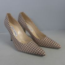 A pair of lady's Manolo Blahnik houndstooth check shoes, size 39.5