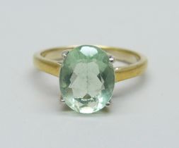 A silver gilt and green prasiolite ring, L