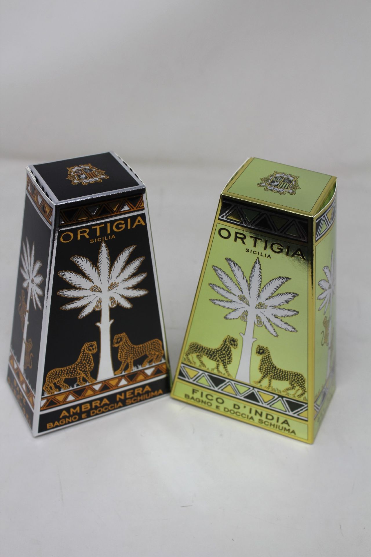 Six as new Ortigia Sicilia 250ml Bath and Shower Gel 3x Fico D'India and 3x Ambra Nera.