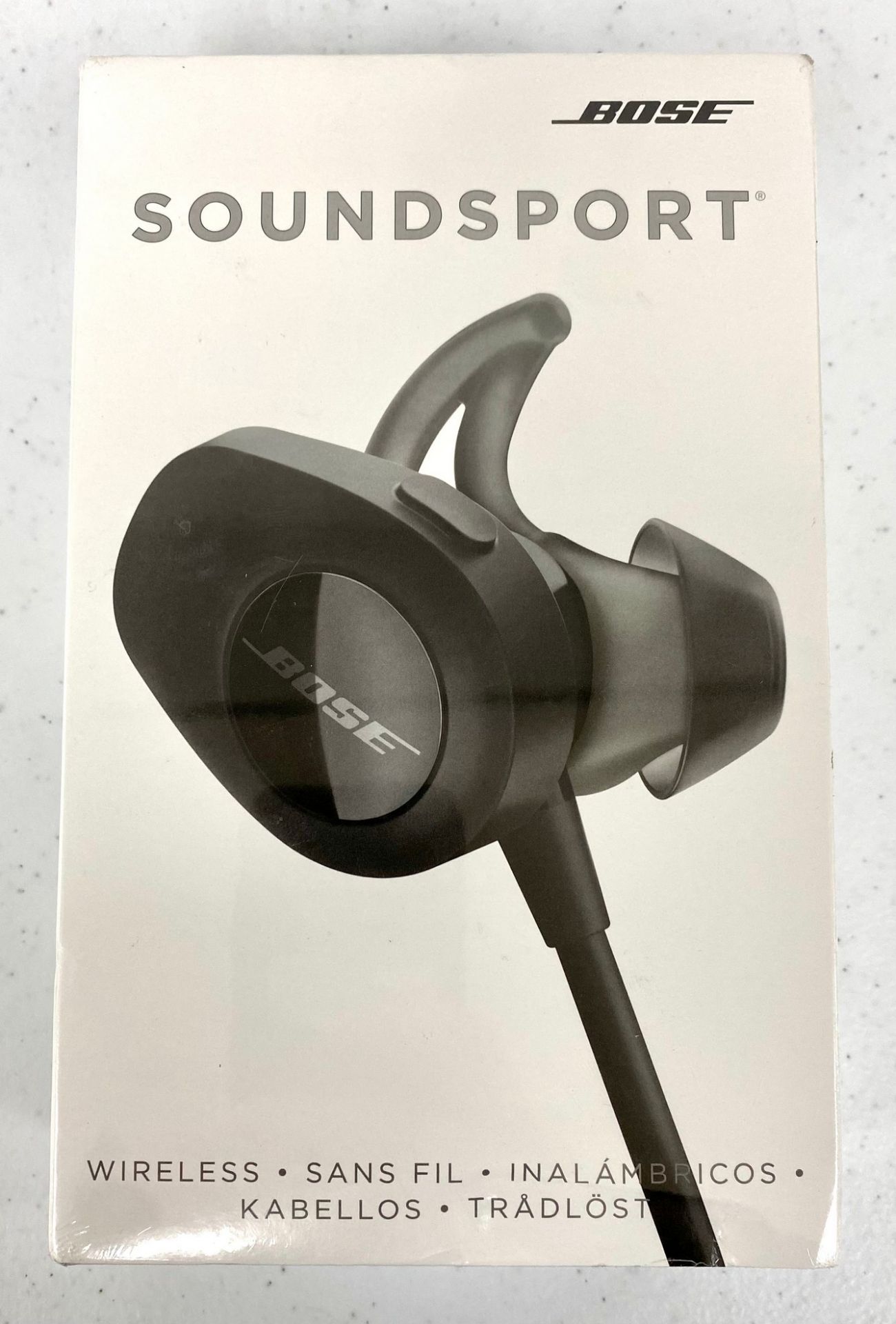 A boxed as new pair of Bose SoundSport Wireless Headphones in Black (EAN: 017817731355) (Box sealed)