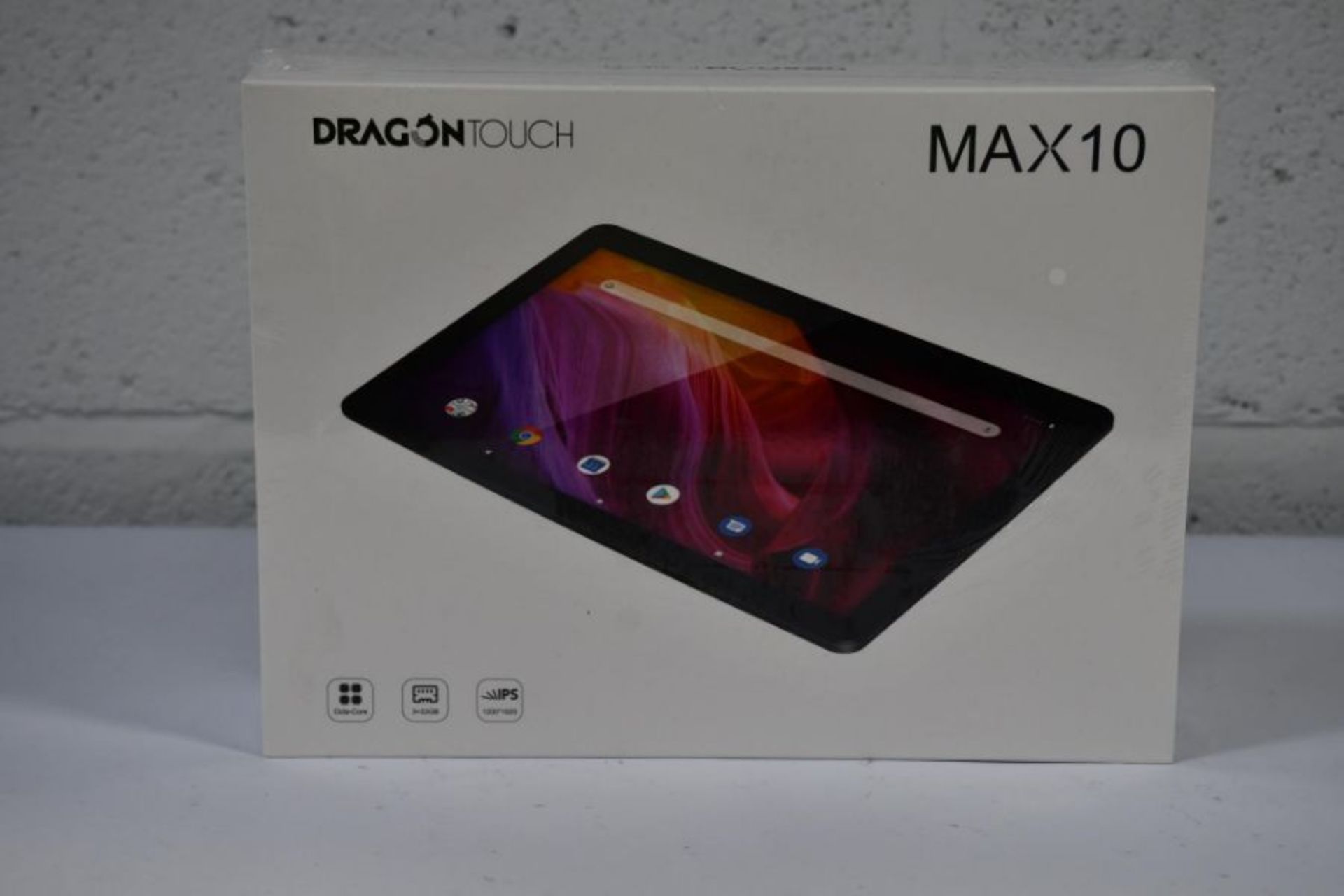 Five Dragon Touch Max 10 tablets.