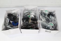 Approximately twenty five pairs of as new Foster Grants Sunglasses (Styles 5474,5479 and 5478).