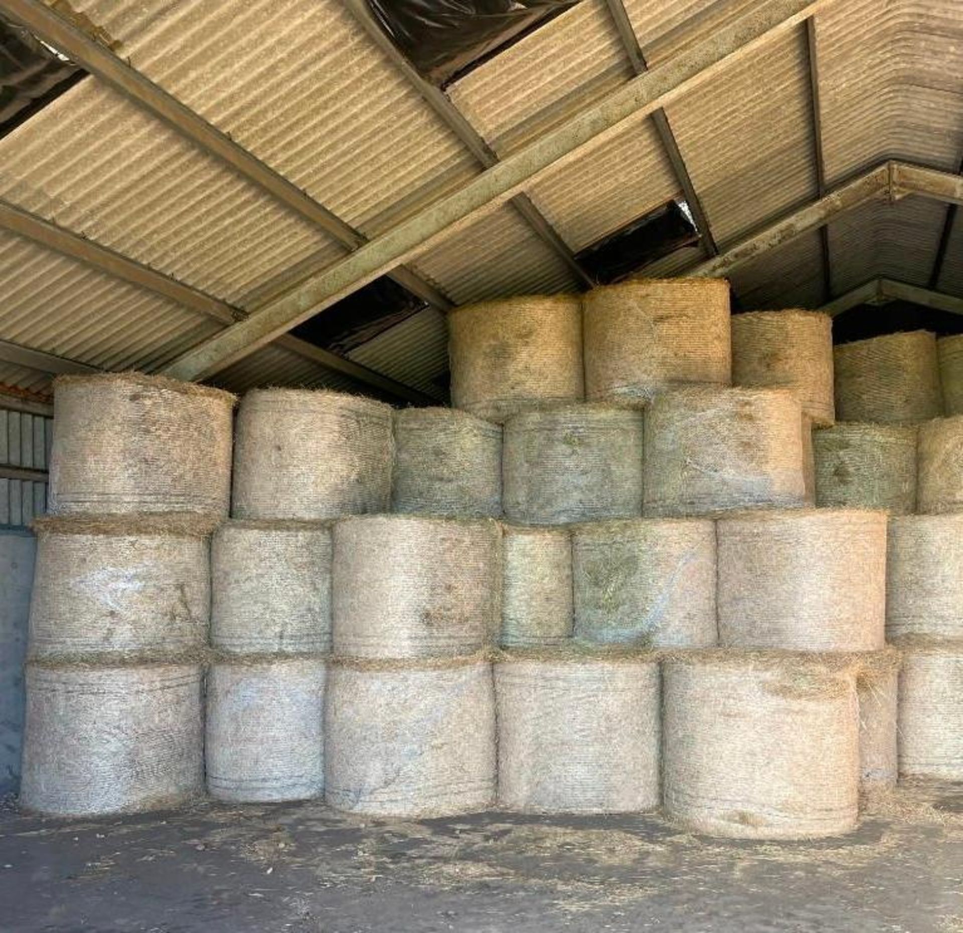 50No. 2022 Round Hay Bales