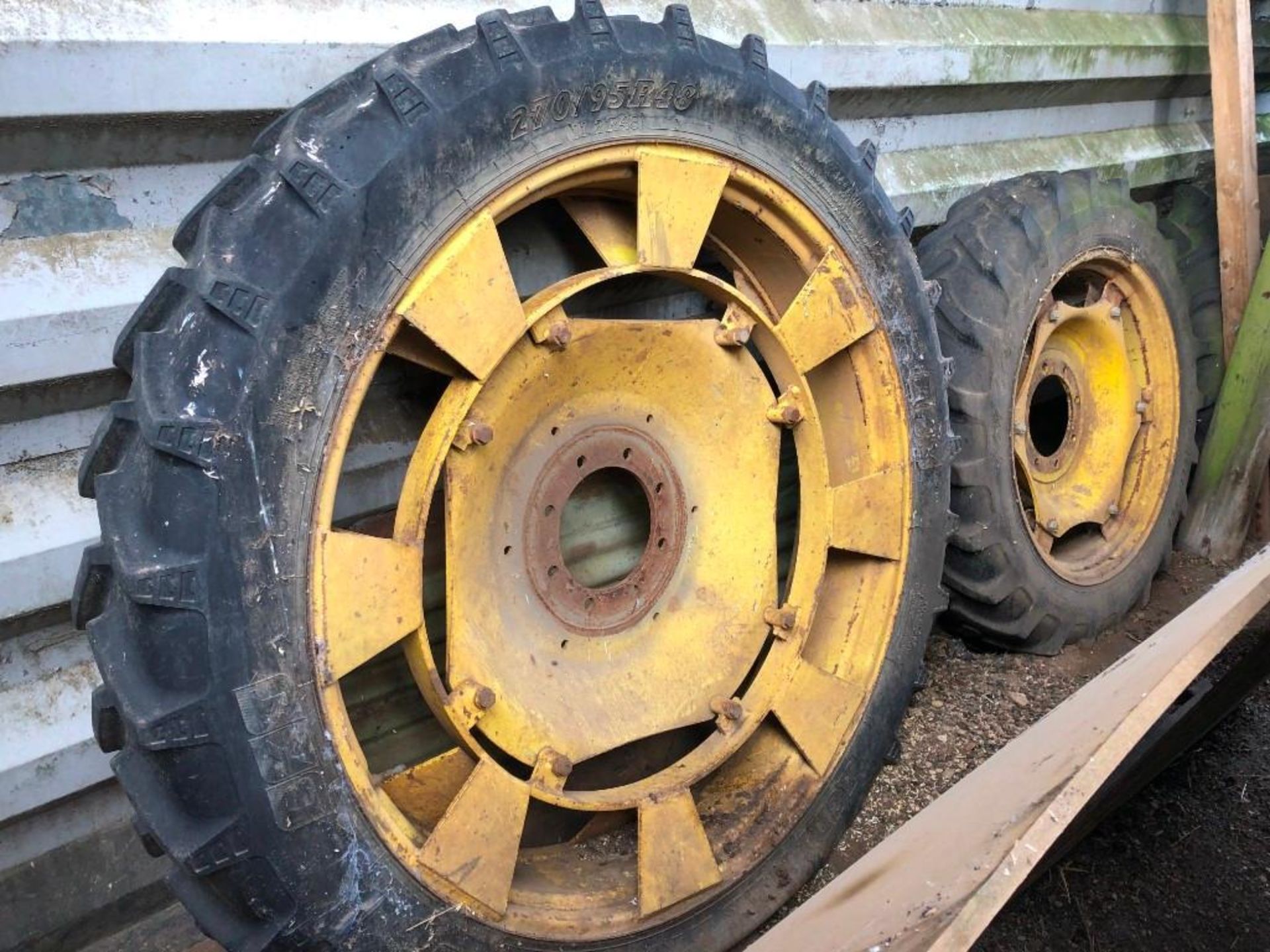 Row Crop Tyres & Rims - Image 6 of 6