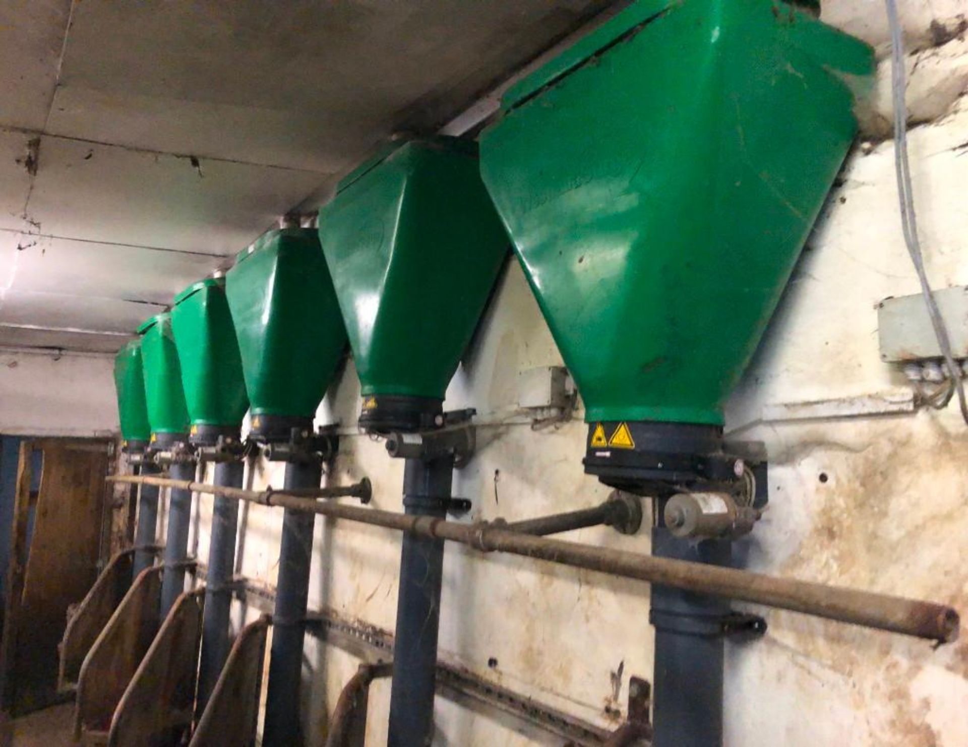 12 Westfalia Surge Feeding Units for Milking Parlour - Image 5 of 6