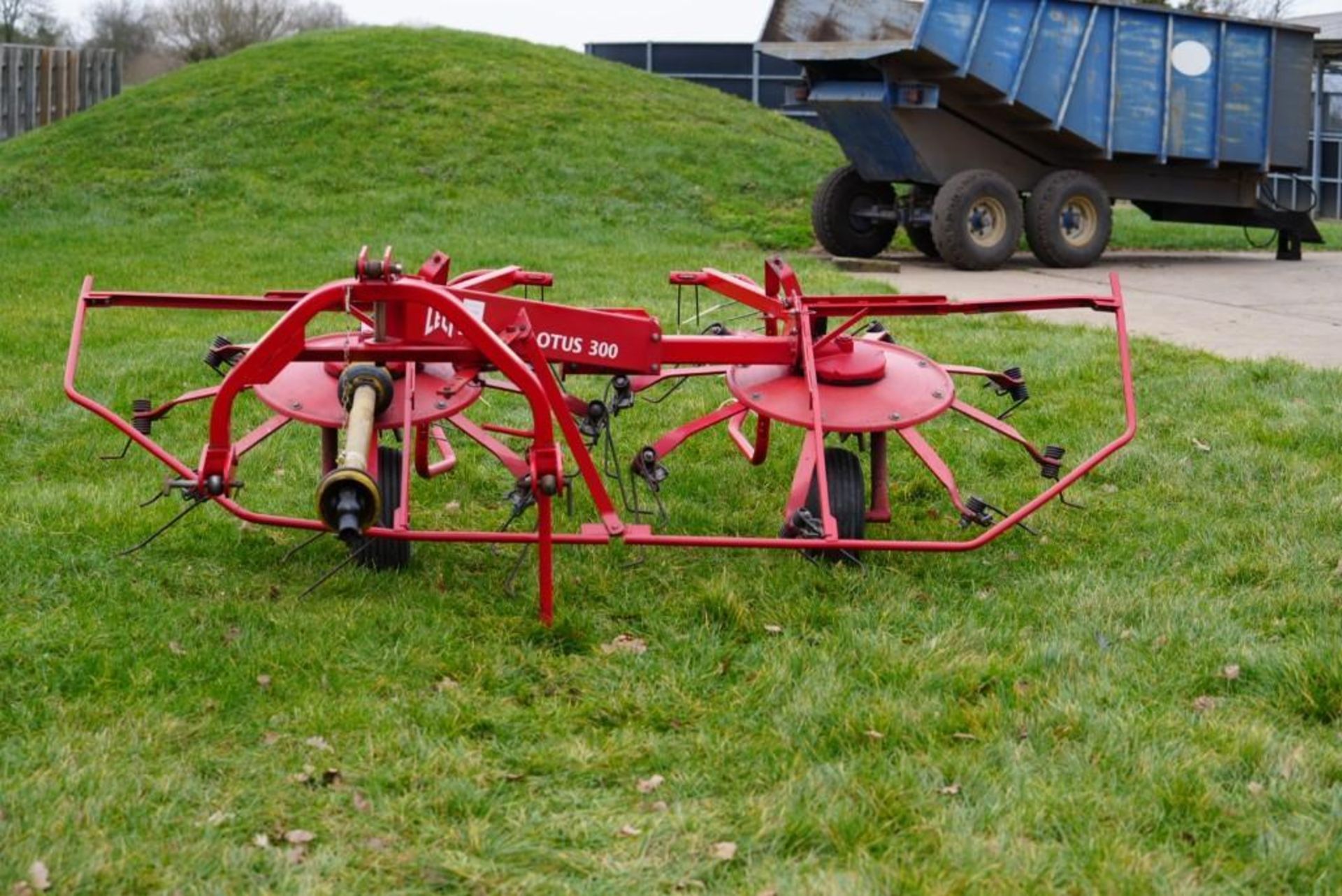 2001 Lely Lotus 300 Hay Turner