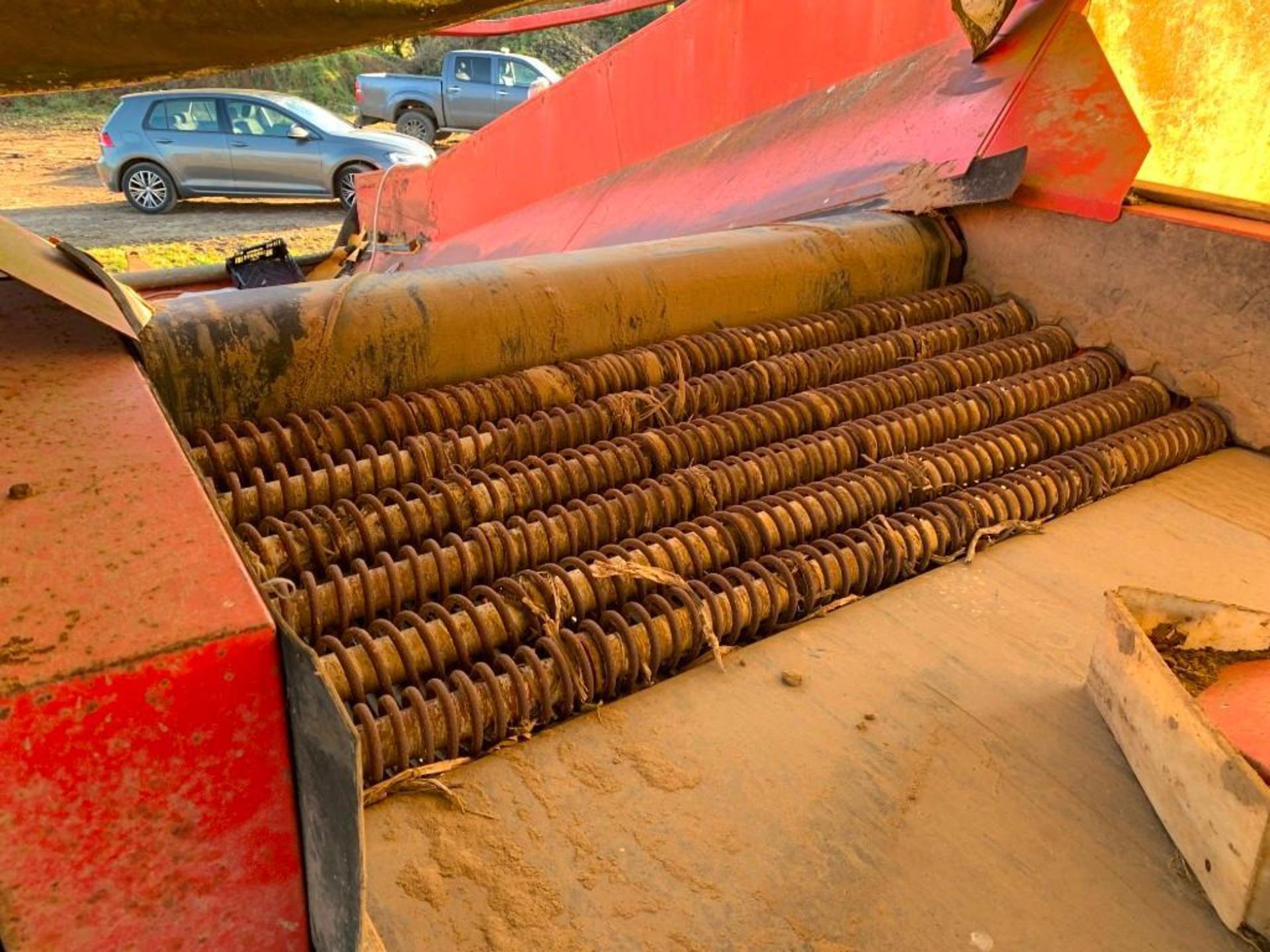 Tong Caretaker 1800 Grader - Image 9 of 10