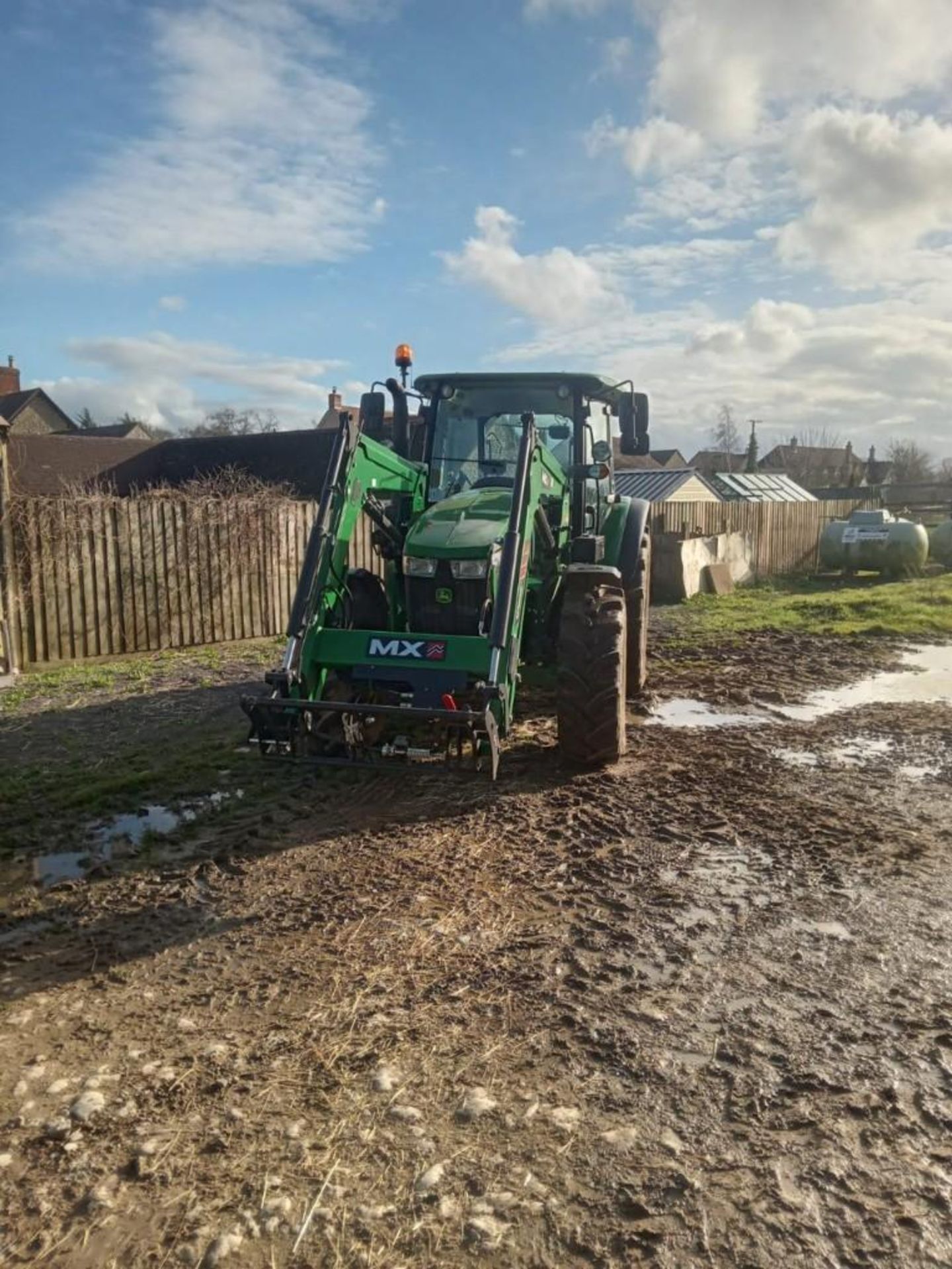 2022 John Deere 5100m Tractor - Bild 35 aus 37