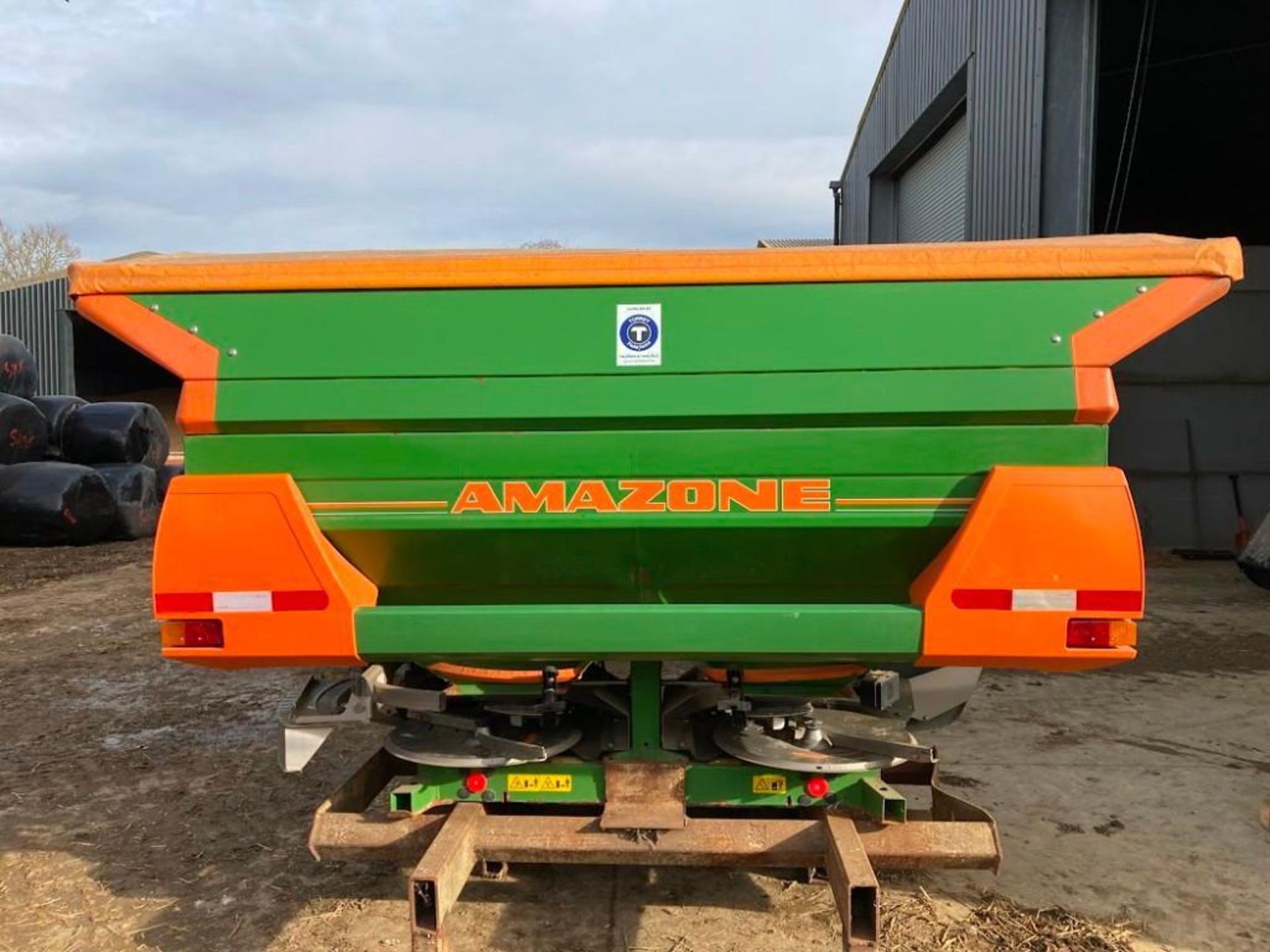 2012 Amazone ZAM 3001 Profis Tronic Fertiliser Spreader - Image 2 of 6