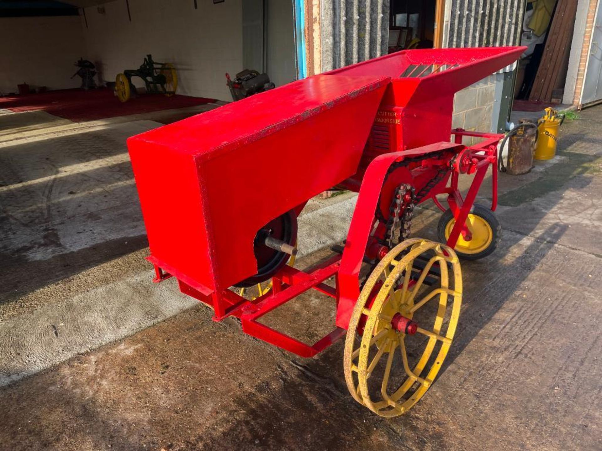 Russells of Kirby Moorside TC9A mobile root cutter - Image 2 of 6