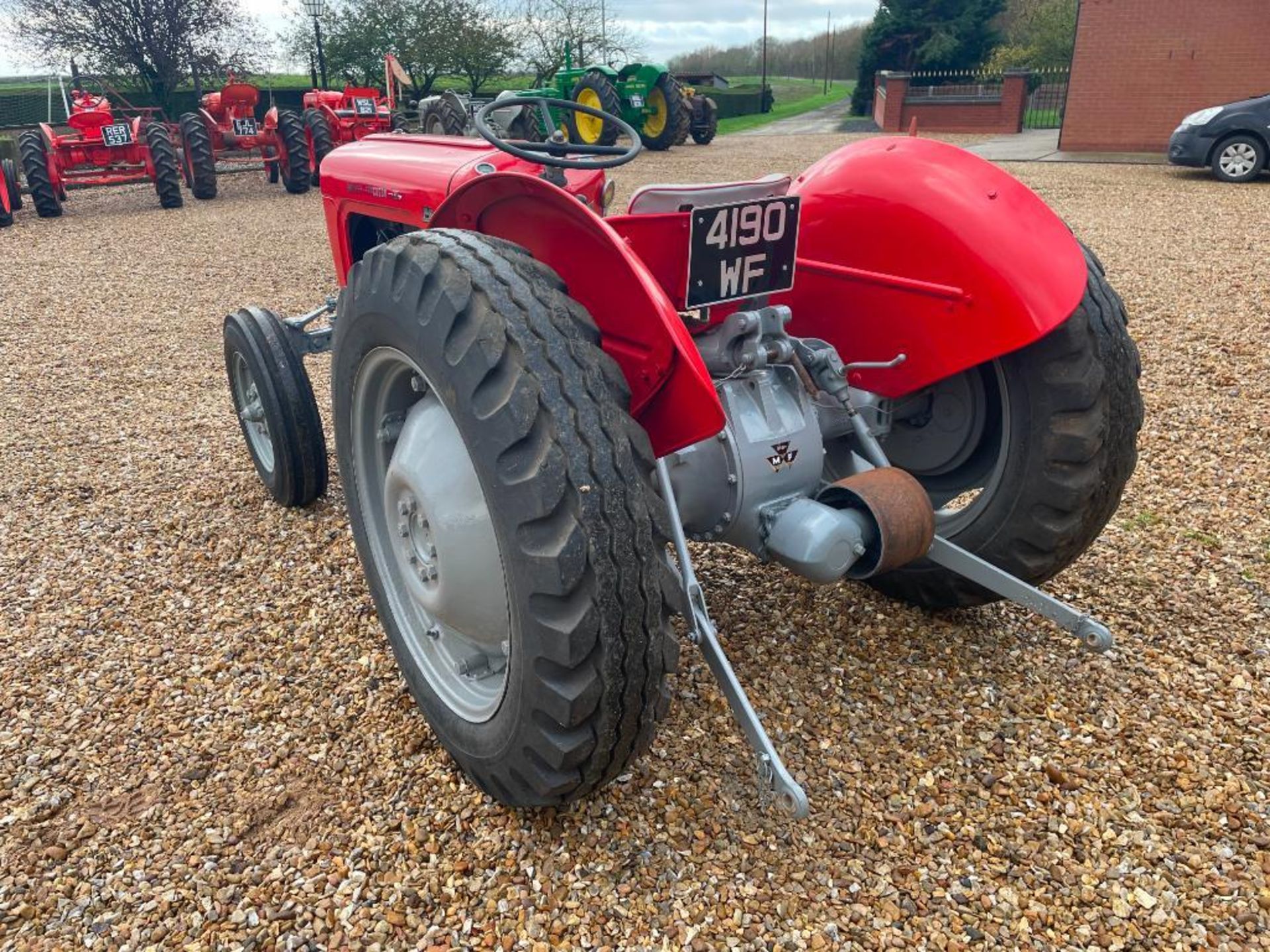 1962 Massey Ferguson 35 Industrial petrol 2wd tractor on 6.00-16 front and 10.00-28IND rear wheels a - Image 5 of 19