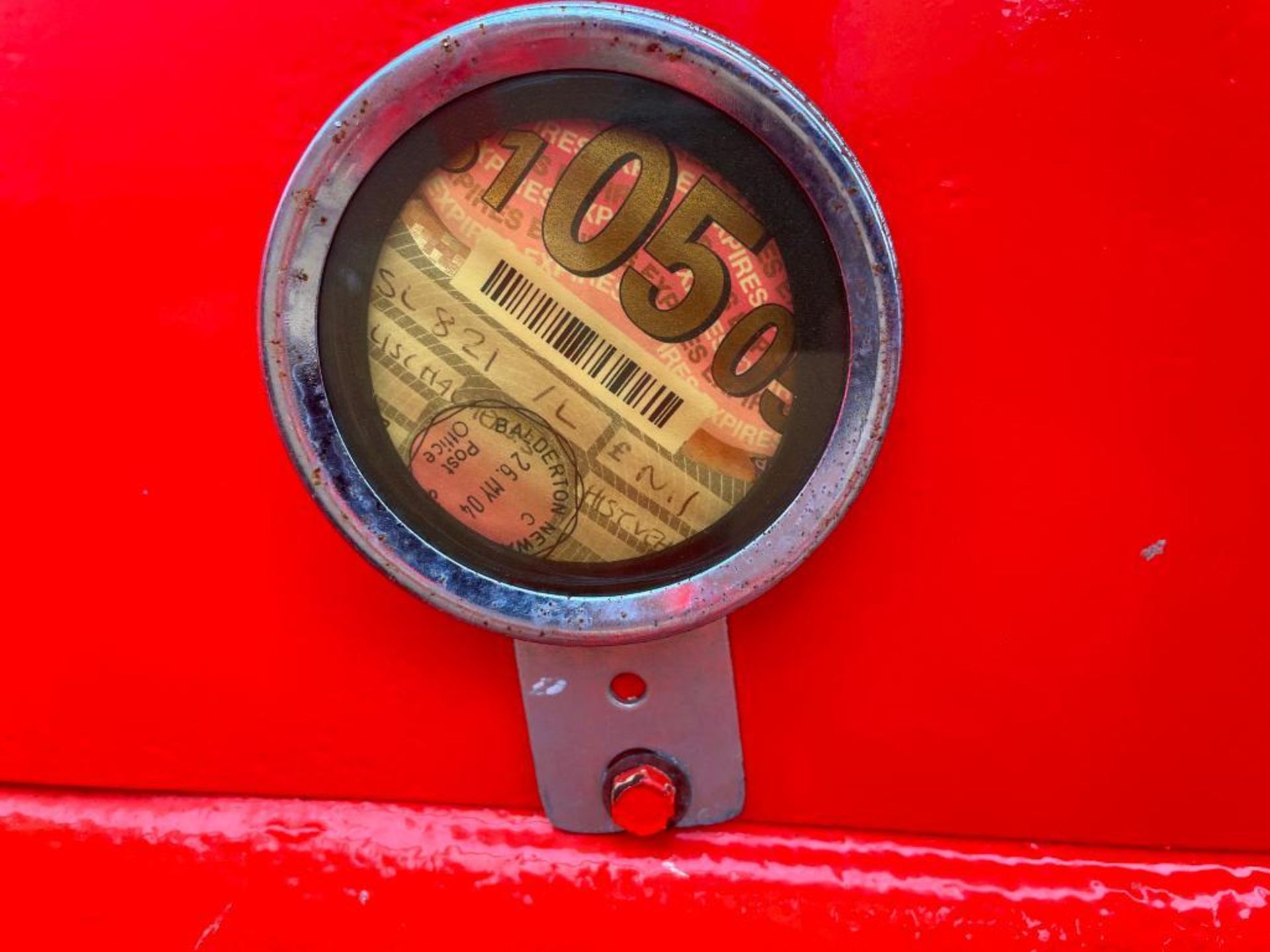 1941 Allis Chalmers Model B TVO Bow Front 2wd tractor on 4.00-15 front and 11.2-24 rear wheels and t - Image 19 of 20