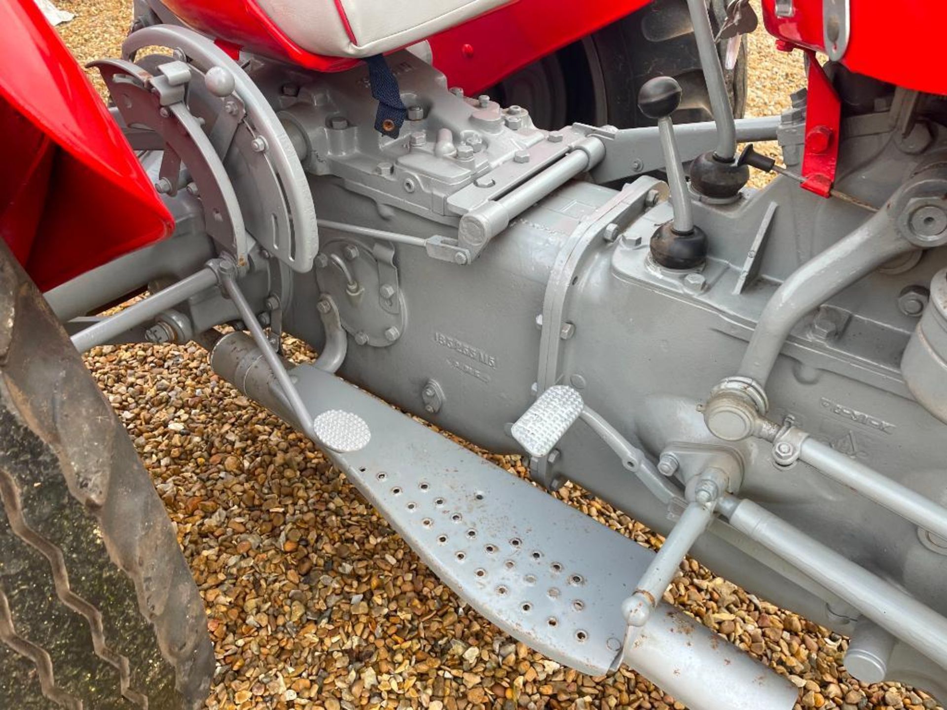 1962 Massey Ferguson 35 Industrial petrol 2wd tractor on 6.00-16 front and 10.00-28IND rear wheels a - Image 9 of 19