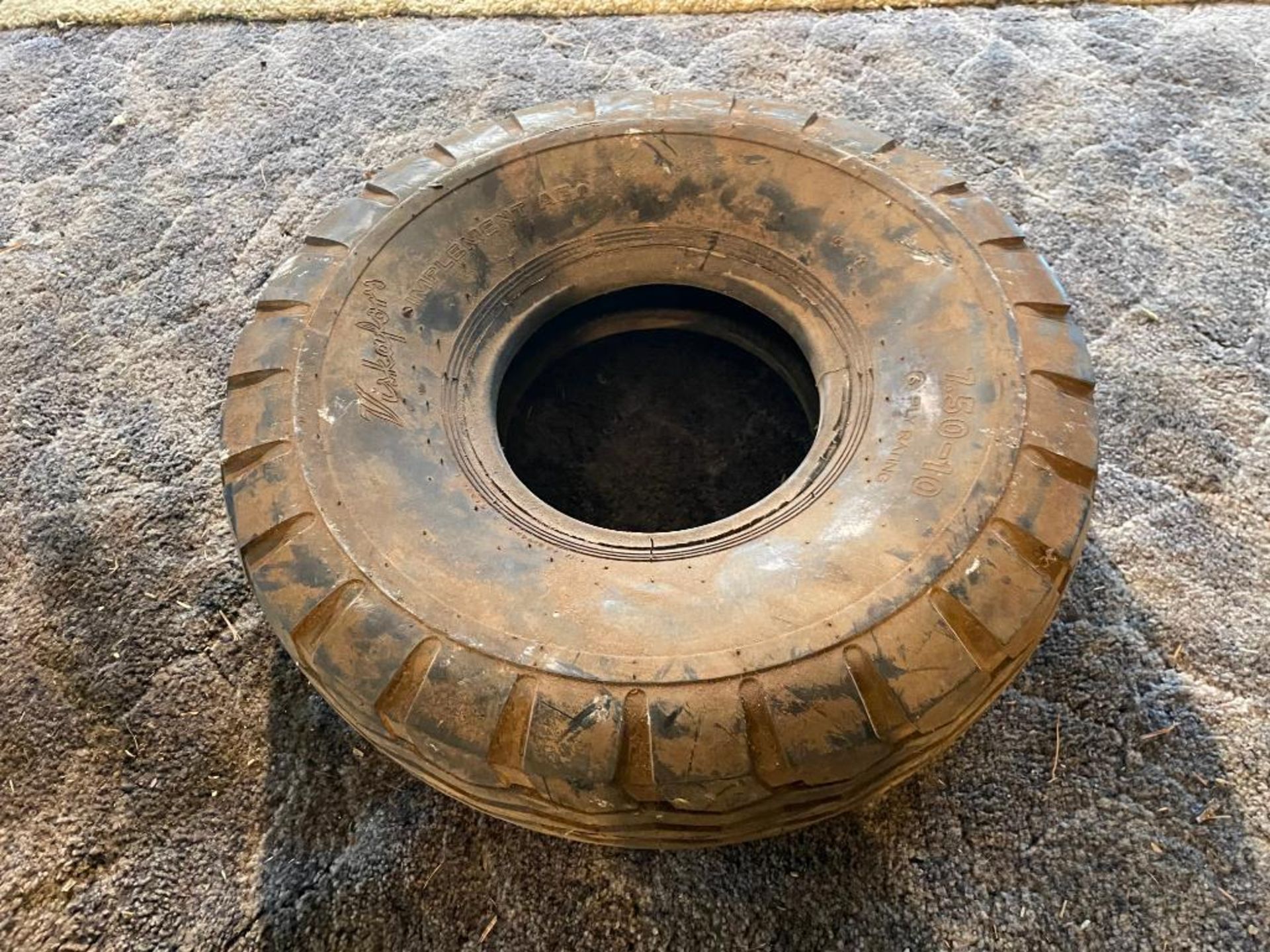 Single Viscafors 7.50-16 tyre - Image 2 of 2