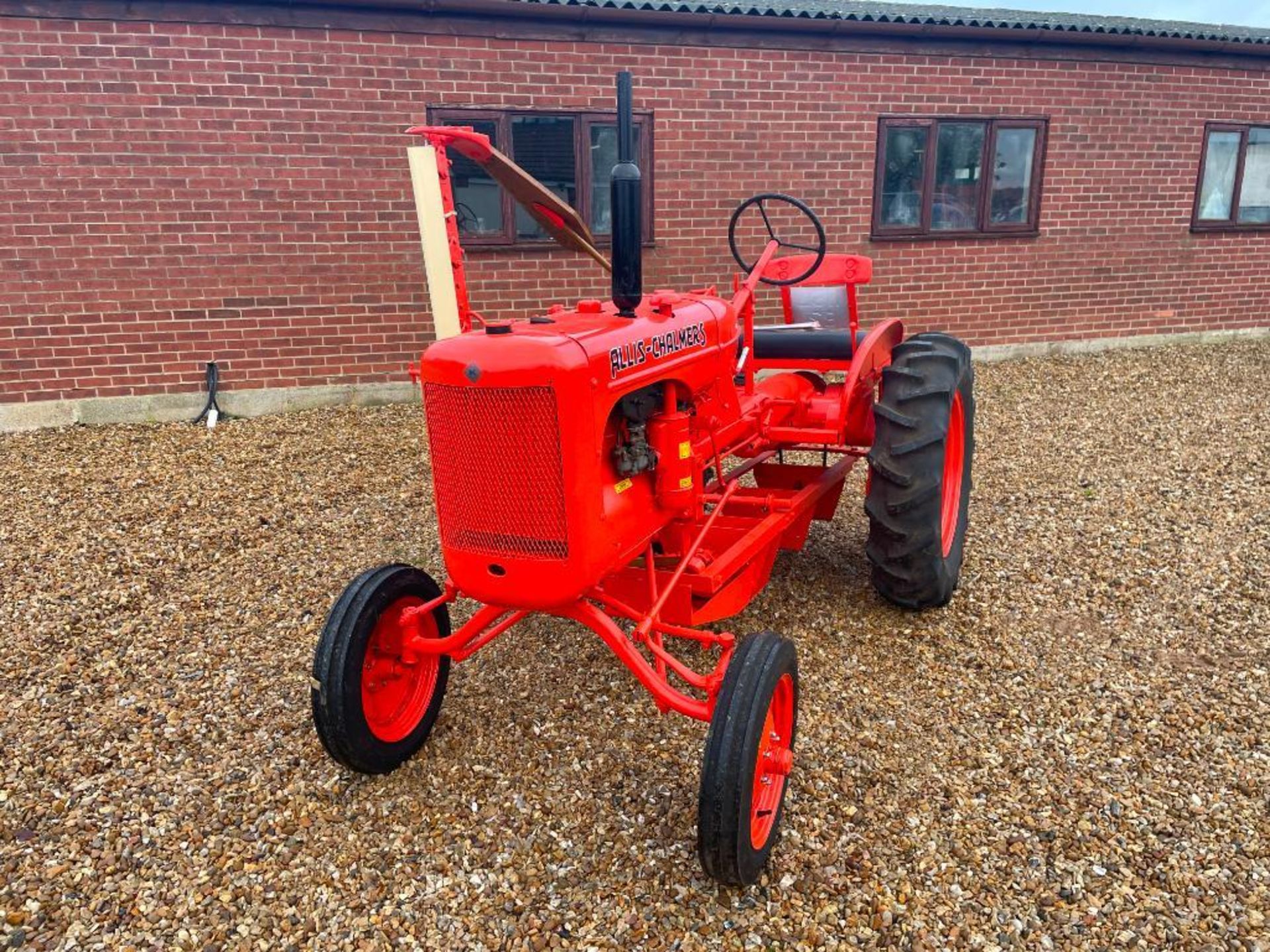 1941 Allis Chalmers Model B TVO Bow Front 2wd tractor on 4.00-15 front and 11.2-24 rear wheels and t - Image 12 of 20