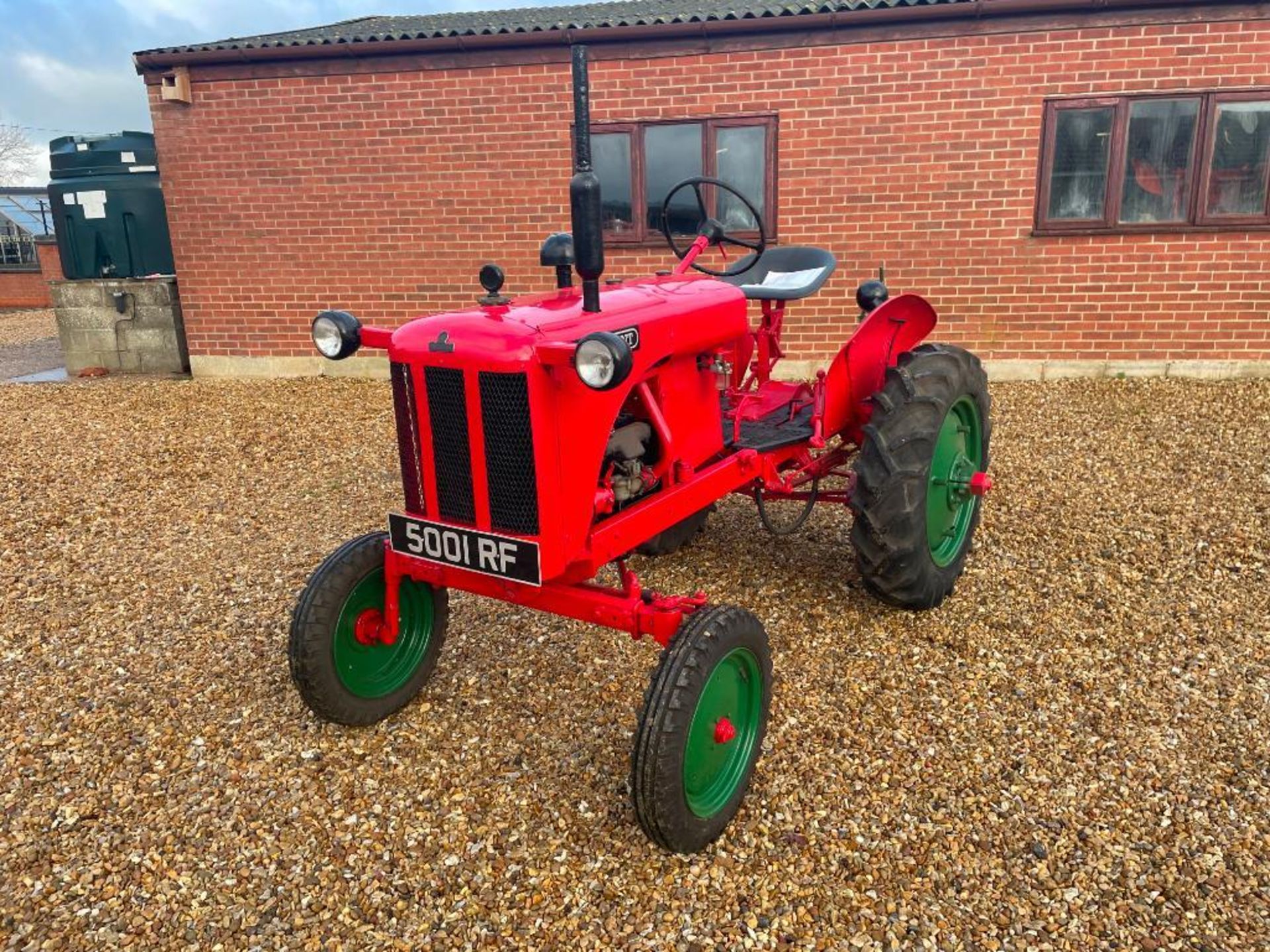 1951 BMB President TVO 2wd tractor on 4.00-15 front and 900-24 rear wheels and tyres with rear linka - Image 13 of 20