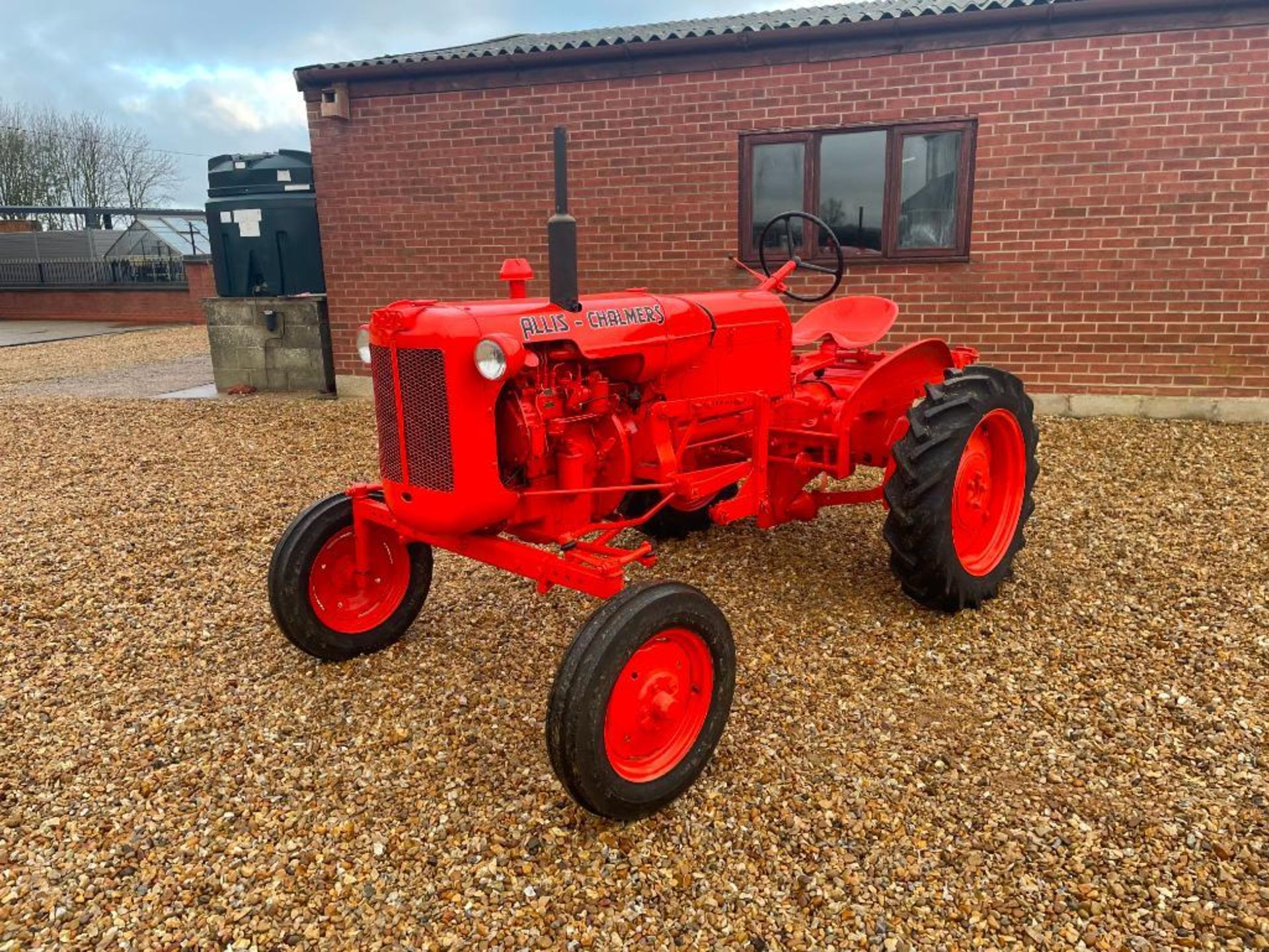 c.1962 Allis Chalmers D-270 P3 diesel 2wd tractor on 5.00-15 front and 8.3-24 rear wheels and tyres - Image 2 of 23