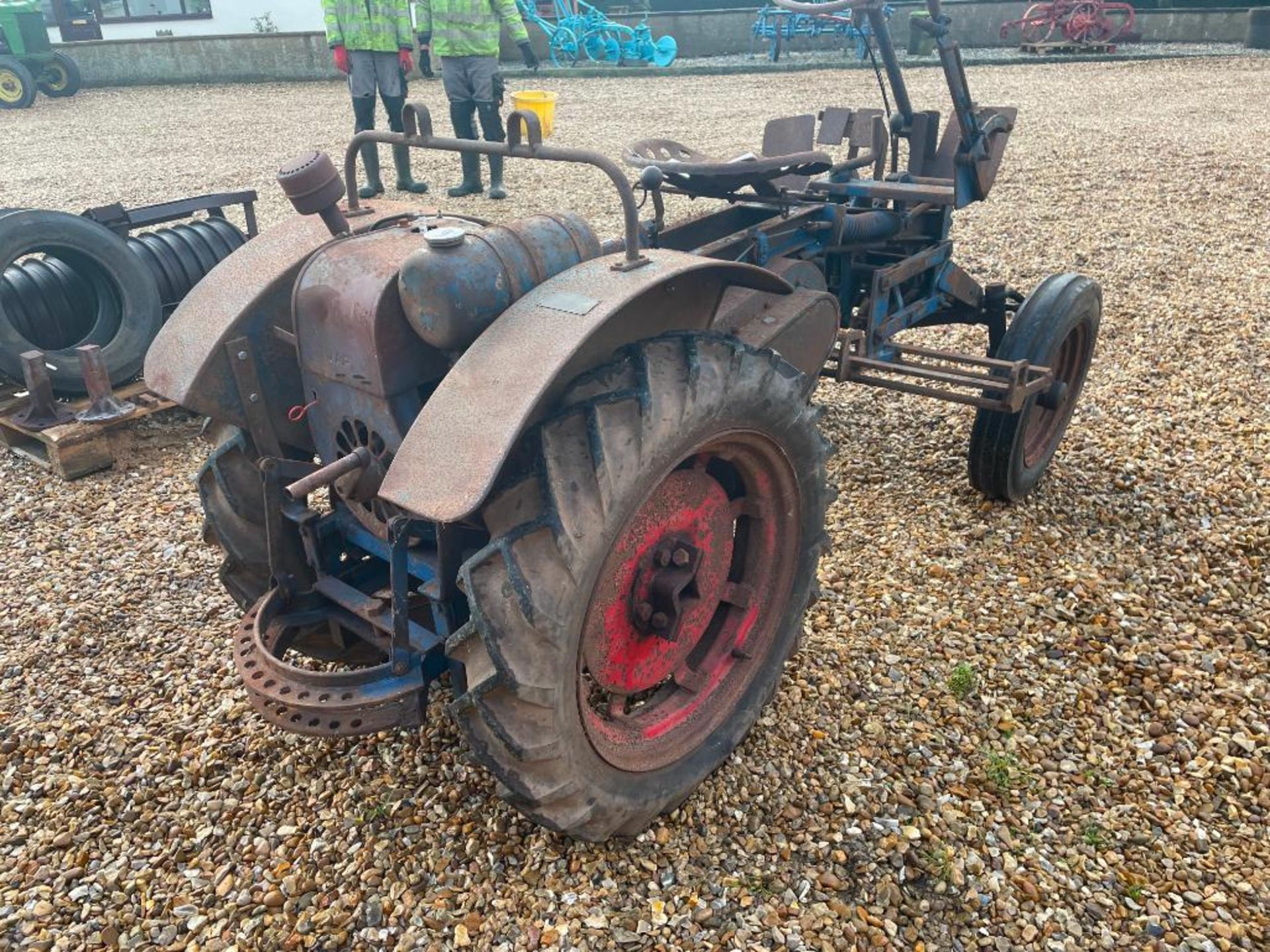 1949 Garner Light Tractor 2wd petrol tractor with JAP Model S air cooled engine on 7.50-16 front and - Image 7 of 19