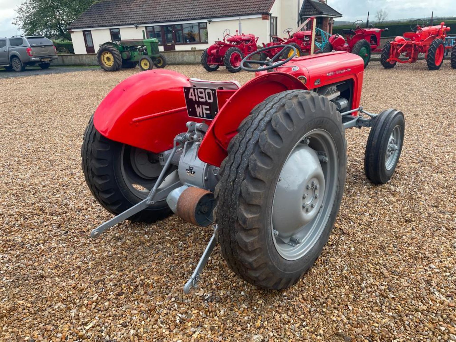 1962 Massey Ferguson 35 Industrial petrol 2wd tractor on 6.00-16 front and 10.00-28IND rear wheels a - Image 7 of 19