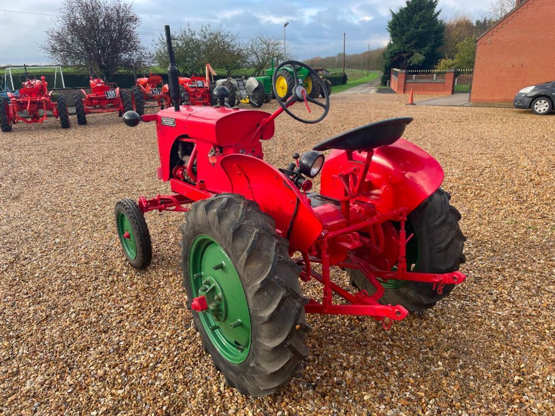 1951 BMB President TVO 2wd tractor on 4.00-15 front and 900-24 rear wheels and tyres with rear linka - Image 7 of 20