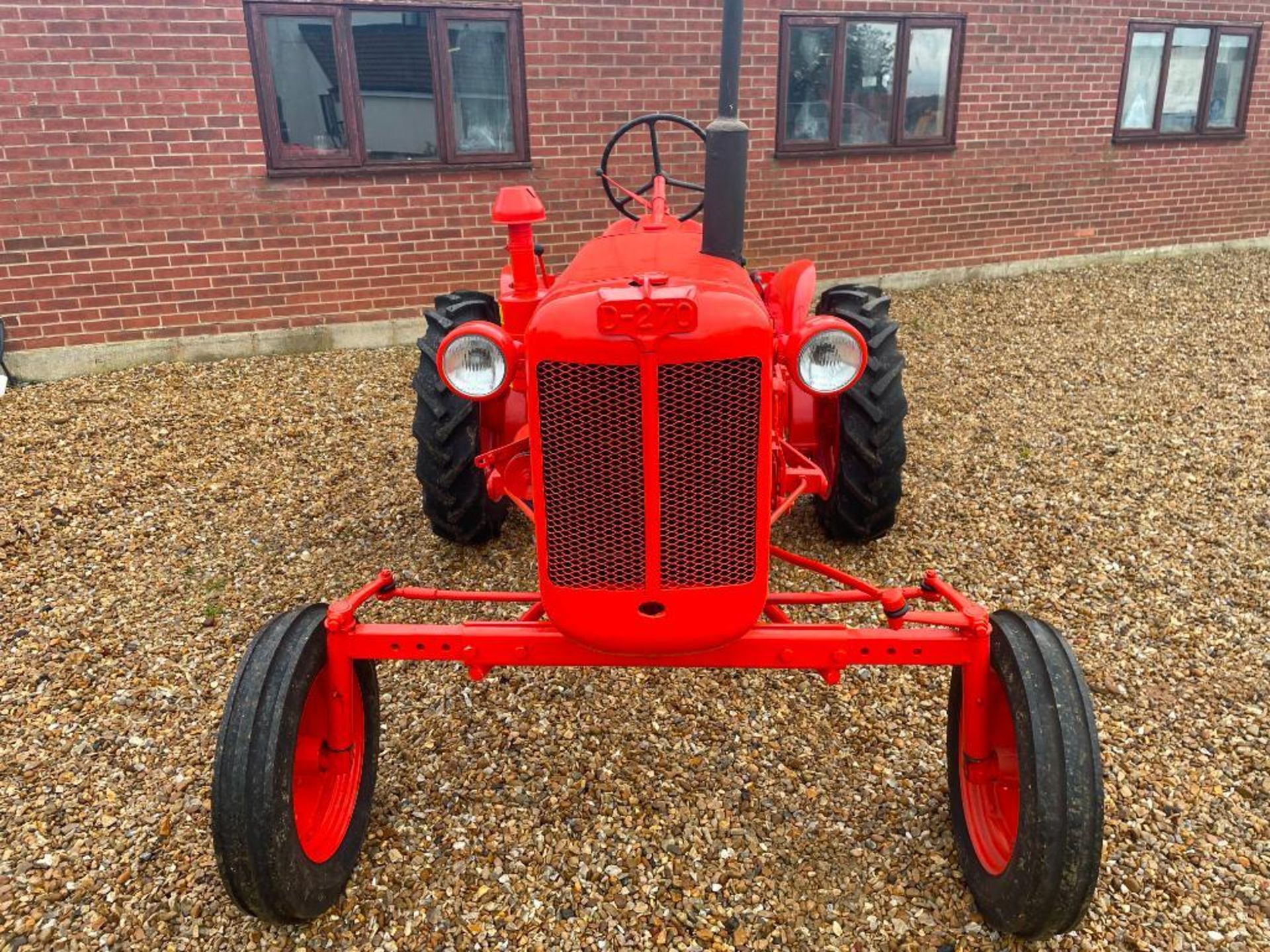c.1962 Allis Chalmers D-270 P3 diesel 2wd tractor on 5.00-15 front and 8.3-24 rear wheels and tyres - Image 20 of 23