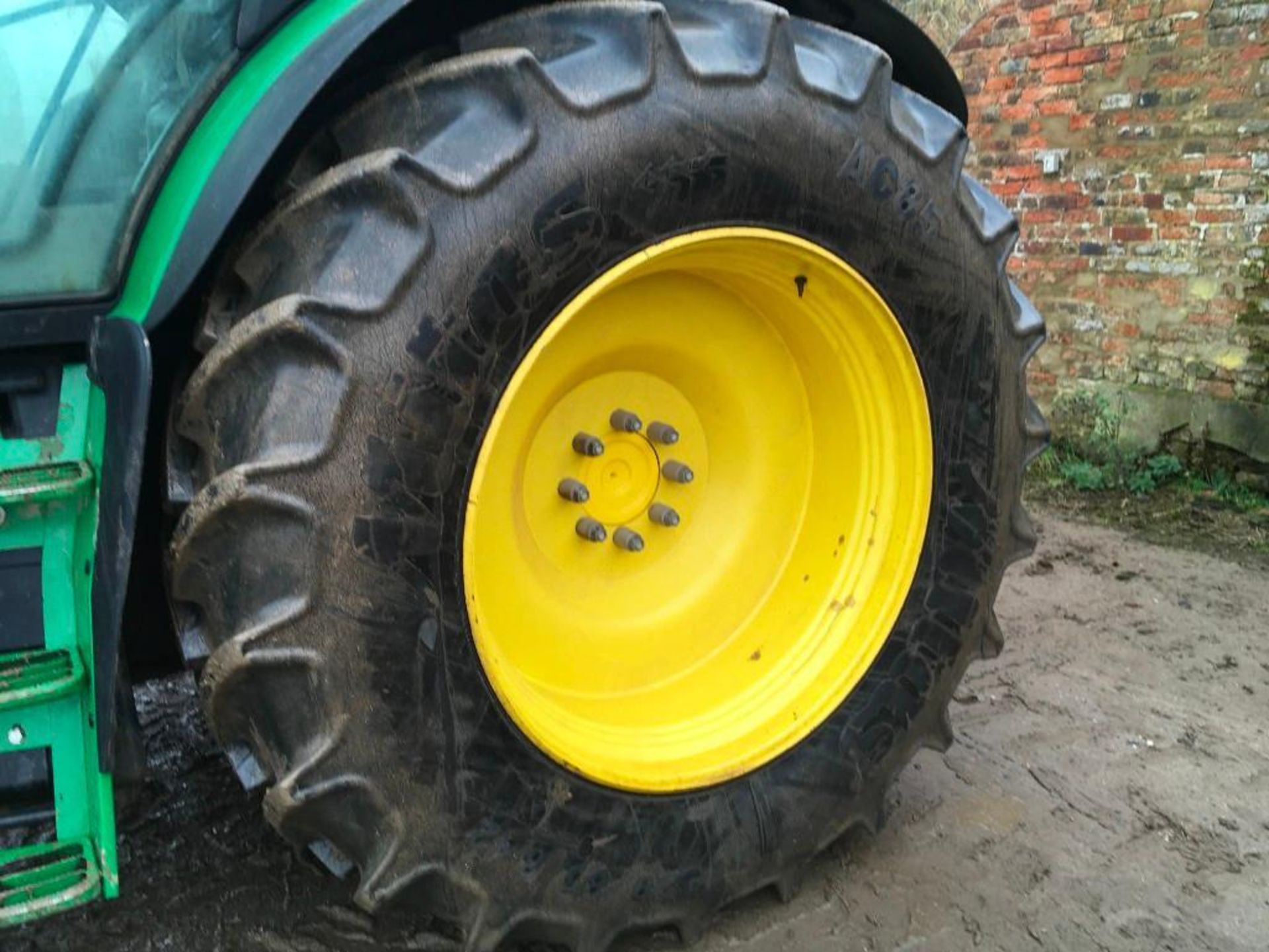 2022 John Deere 6R 155 Power Tech PVS tractor with Auto Power IVT transmission 50kph gearbox, 4WD fr - Image 12 of 14