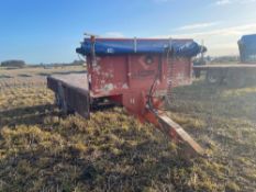 1995 Richard Larrington twin axle flatbed trailer with commercial axle, hydraulic brakes, sprung dra