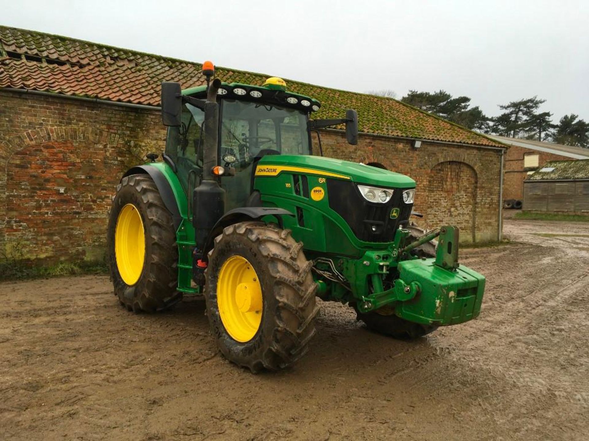 2022 John Deere 6R 155 Power Tech PVS tractor with Auto Power IVT transmission 50kph gearbox, 4WD fr - Image 4 of 14