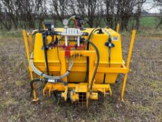 Chafer Quickstart front mounted 1,000 litre liquid fertiliser tank c/w control box, hydraulic pump a